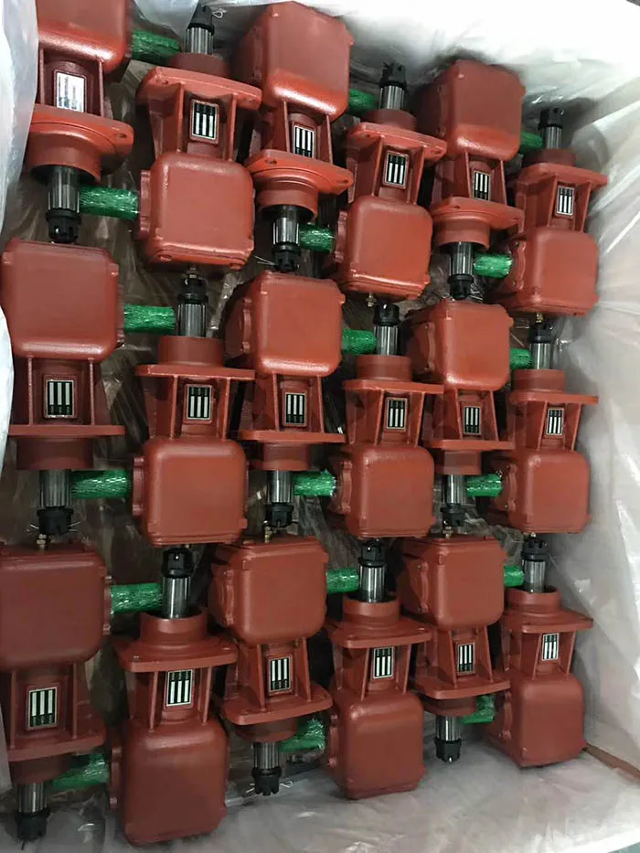 Agriculture Pto Shaft Drive Bevel Gearbox for Lawn Mower Cutter
